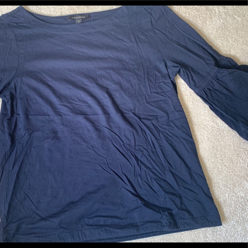 Back elbow length ruffle top